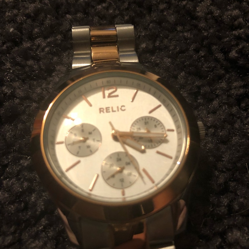 Relic By Fossil Gold/Silver Women’s Watch - image 2